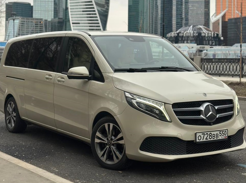 Minivan
